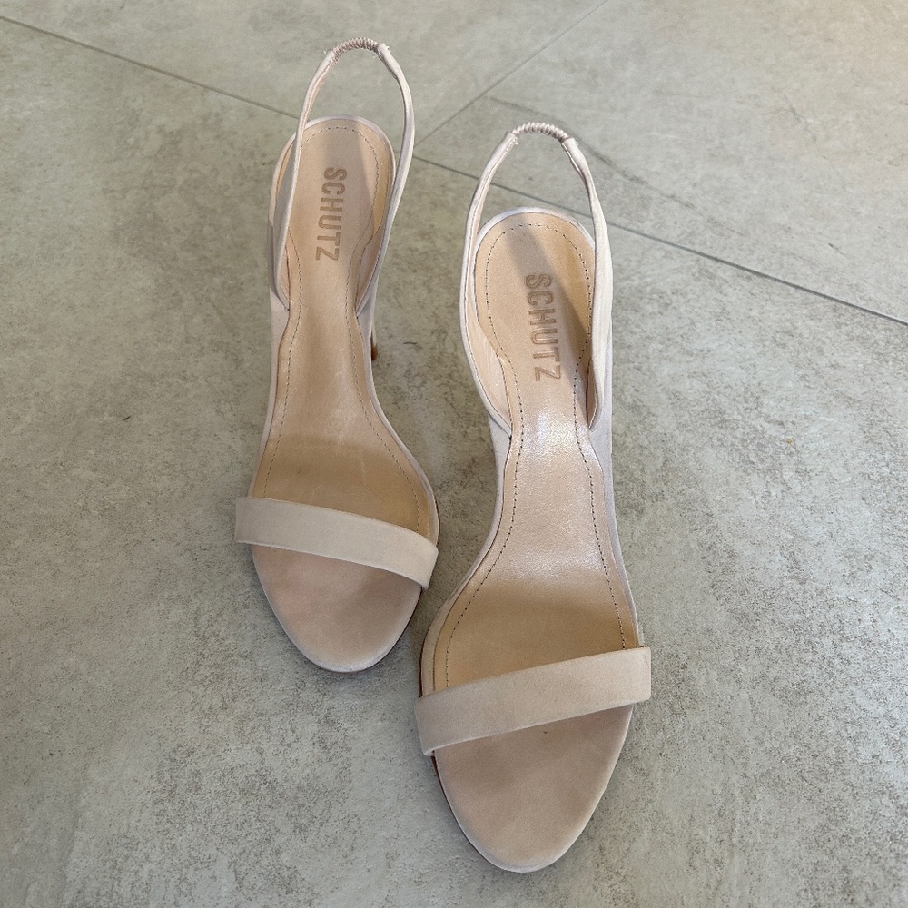 Schutz Luriane Heels | Nude/Cream | Size 8